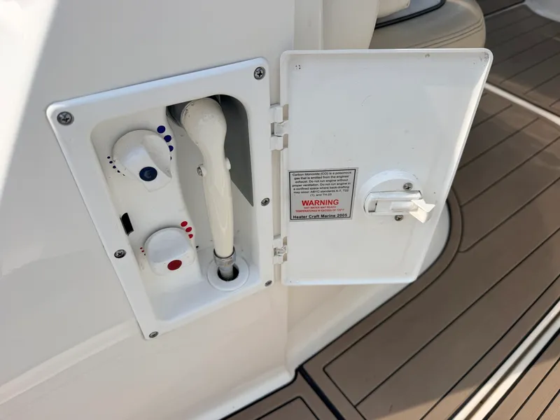 Slide: The Image of 2008 Sea Ray 290 Sundancer - 7841147