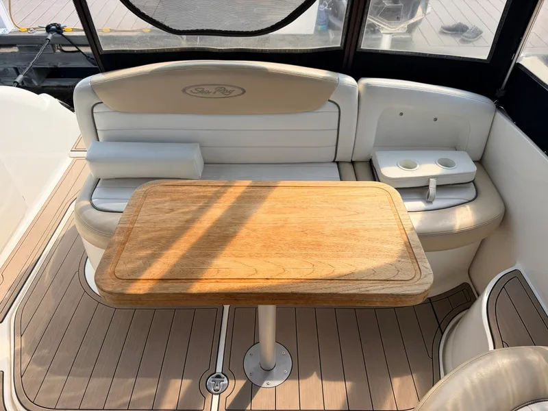 Slide: The Image of 2008 Sea Ray 290 Sundancer - 7841152