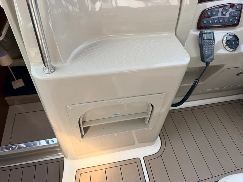 Slide: The Image of 2008 Sea Ray 290 Sundancer - 7841179