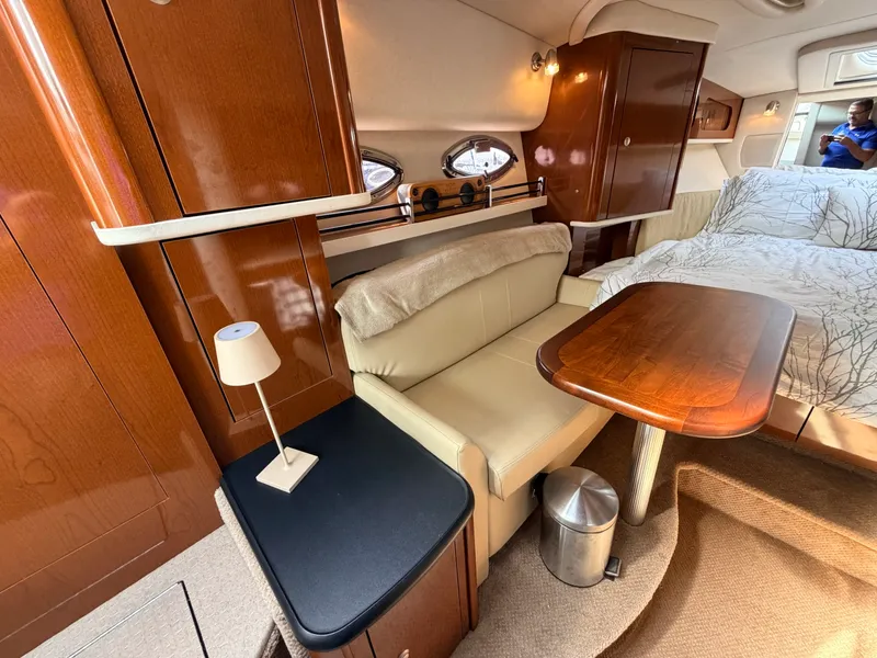 Slide: The Image of 2008 Sea Ray 290 Sundancer - 7841191