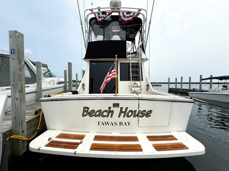 Slide: The Image of 1989 Tiara Yachts 3600 Convertible - 7841237