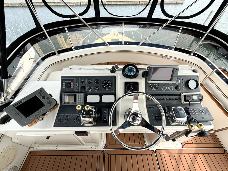 Slide: The Image of 1989 Tiara Yachts 3600 Convertible - 7841247