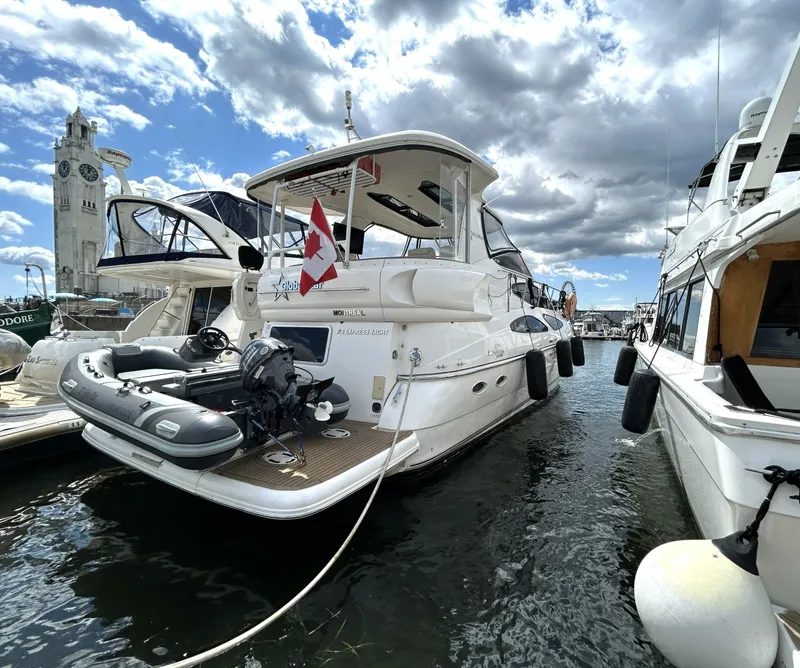 Slide: The Image of 2007 Cruisers Yachts 455 - 7841337