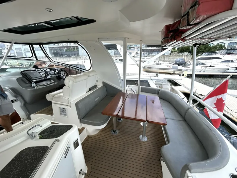 Slide: The Image of 2007 Cruisers Yachts 455 - 7841331