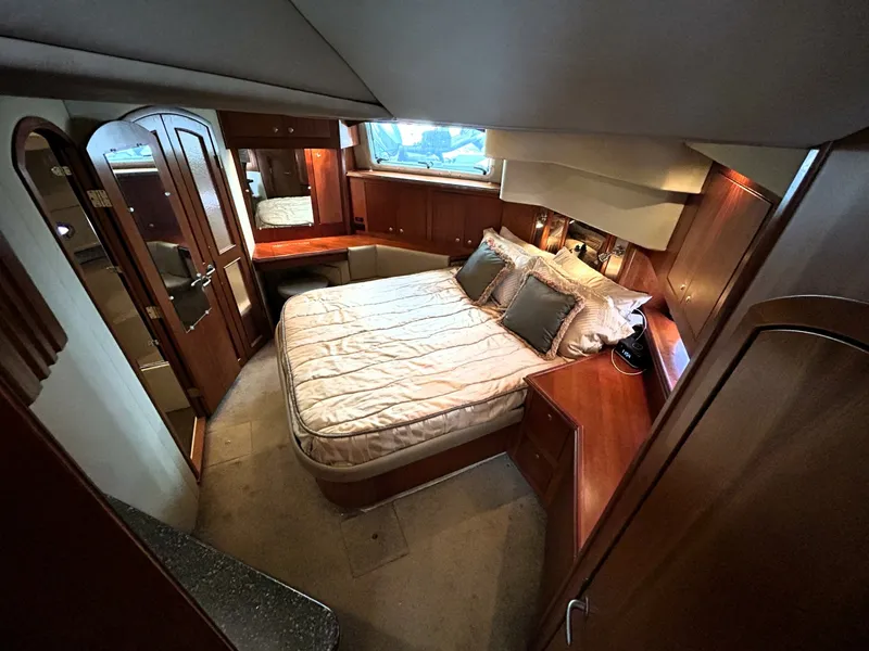 Slide: The Image of 2007 Cruisers Yachts 455 - 7841315