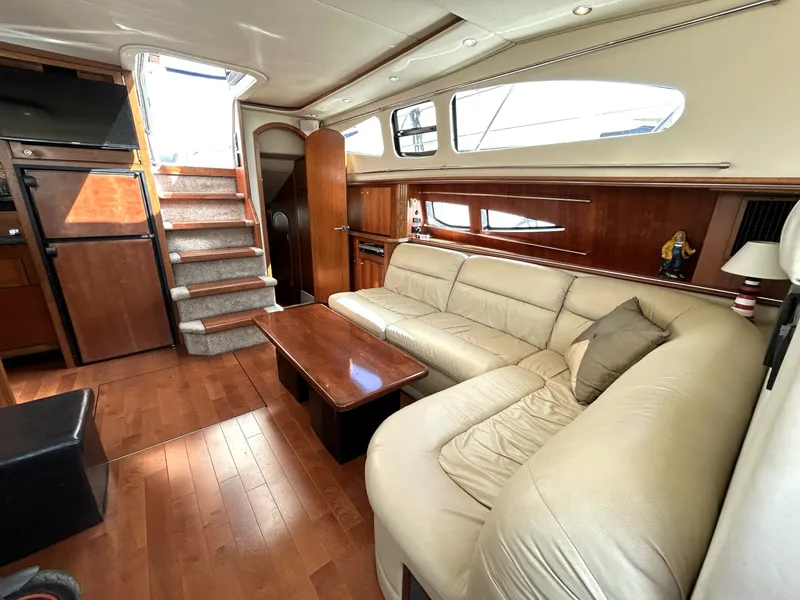 Slide: The Image of 2007 Cruisers Yachts 455 - 7841311