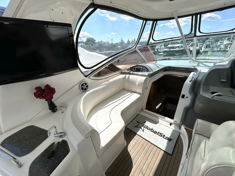 Slide: The Image of 2007 Cruisers Yachts 455 - 7841293