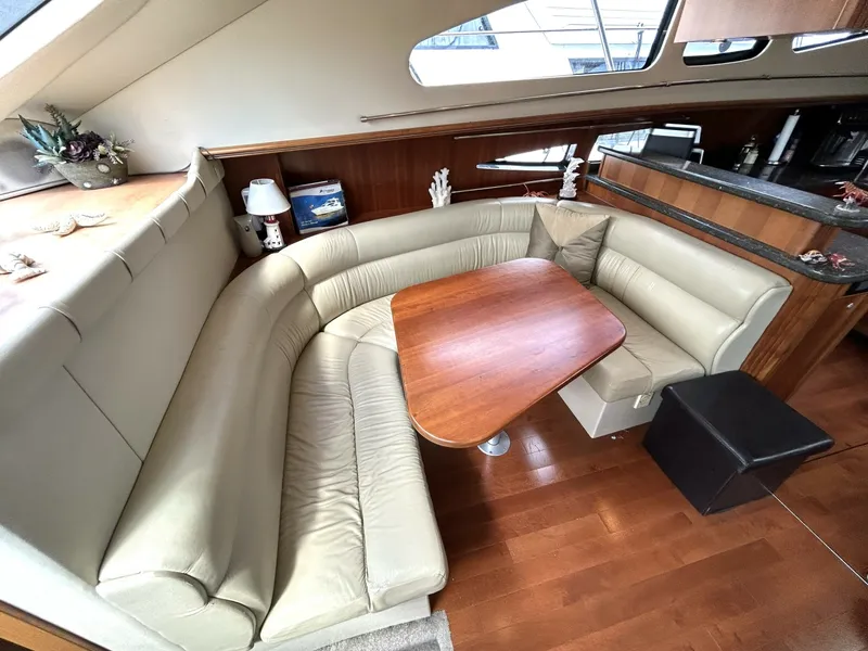 Slide: The Image of 2007 Cruisers Yachts 455 - 7841304