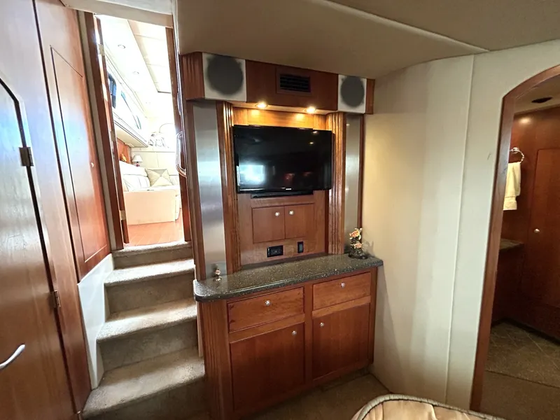 Slide: The Image of 2007 Cruisers Yachts 455 - 7841316