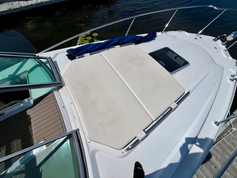 Slide: The Image of 2012 Chaparral 330 Signature - 7841362