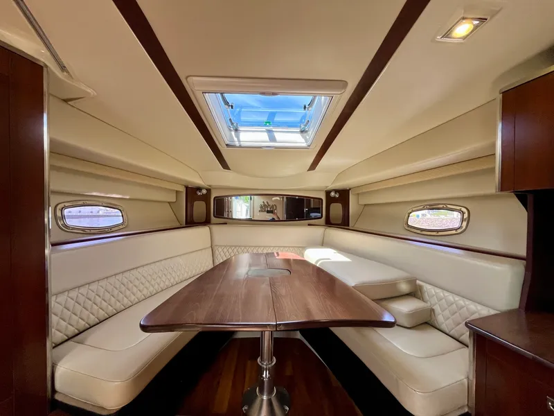 Slide: The Image of 2012 Chaparral 330 Signature - 7841370
