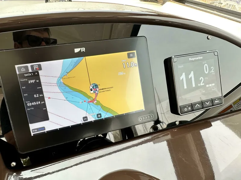 Slide: The Image of 2014 Regal 35 Sport Coupe - 7841409