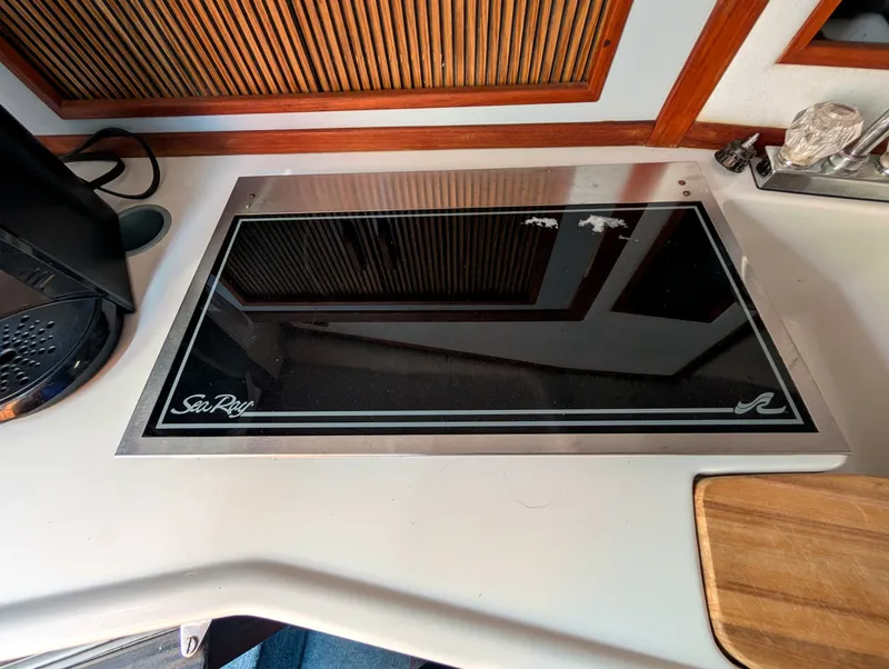 Slide: The Image of 1987 Sea Ray 270 Amberjack - 7841461