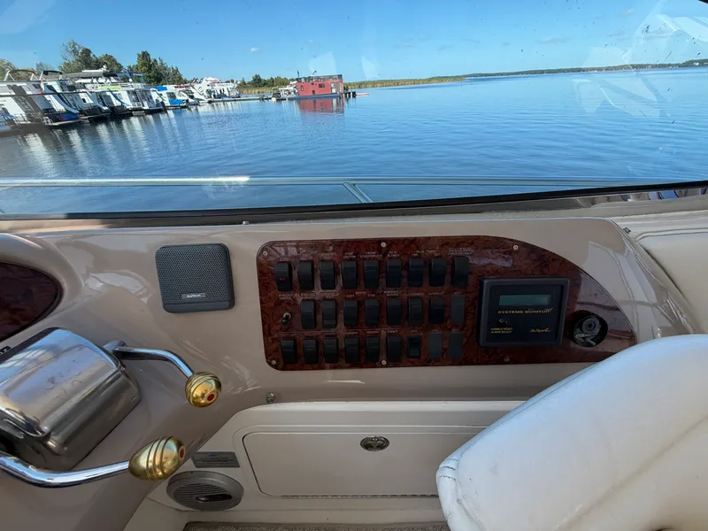 Slide: The Image of 2000 Sea Ray 460 Sundancer - 7841531