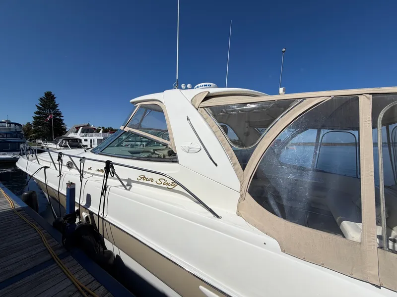 Slide: The Image of 2000 Sea Ray 460 Sundancer - 7841518