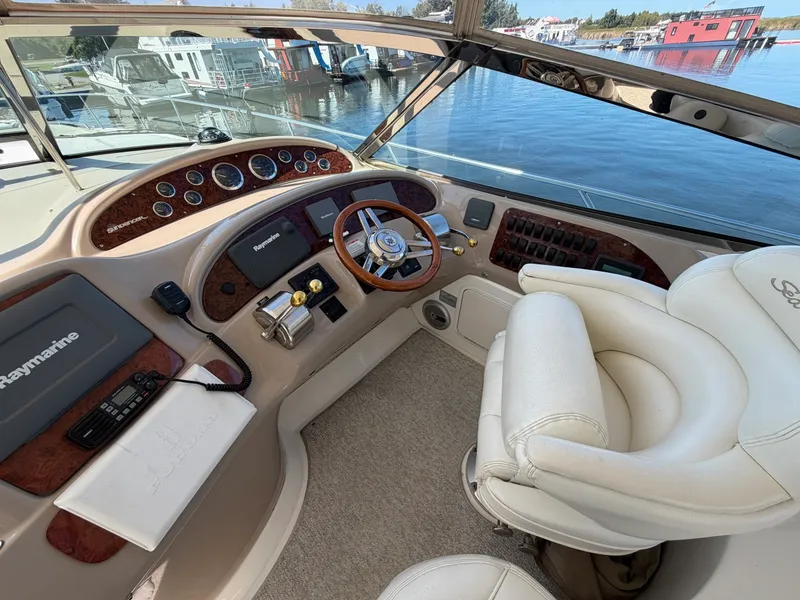 Slide: The Image of 2000 Sea Ray 460 Sundancer - 7841530