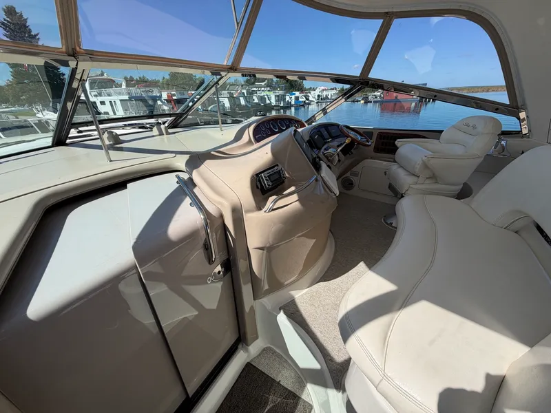 Slide: The Image of 2000 Sea Ray 460 Sundancer - 7841529