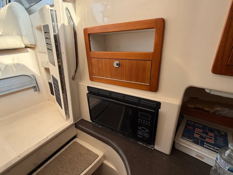 Slide: The Image of 2007 Grady-White Express 305 - 7841569