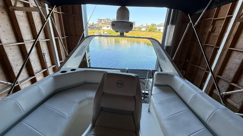 Slide: The Image of 1992 Bayliner 3688 Motoryacht - 7841663