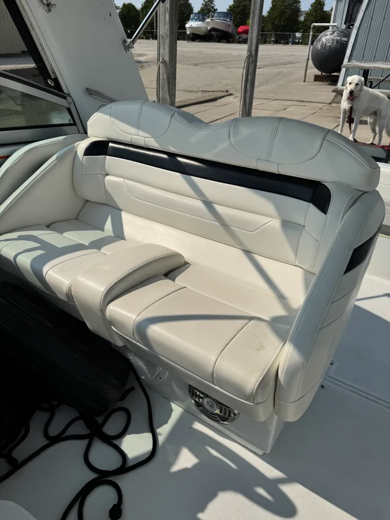Slide: The Image of 2009 Formula 27 Performance Cruiser - 7841734