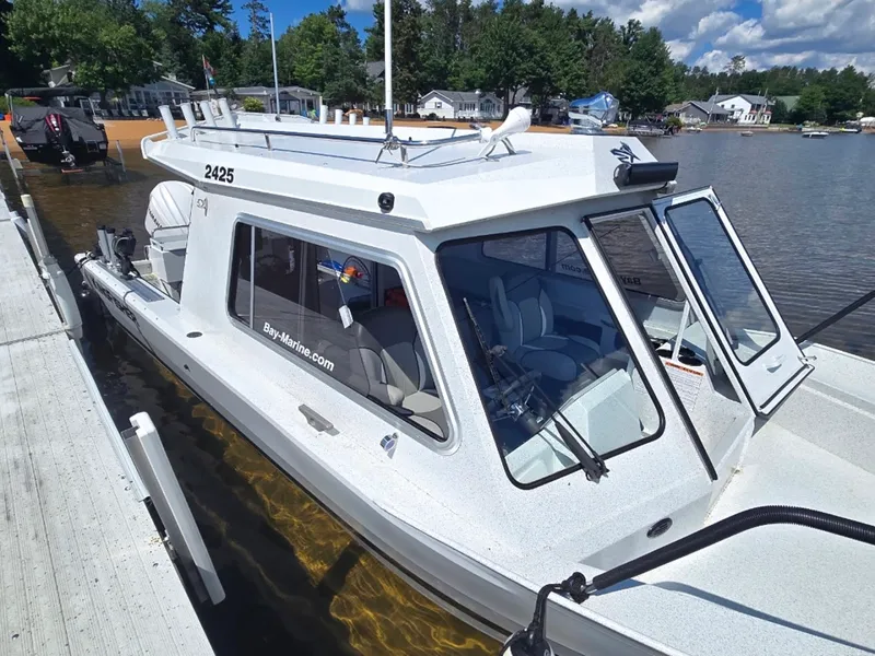 The Image of 2024 KingFisher 2425 Escape HT - 7841824