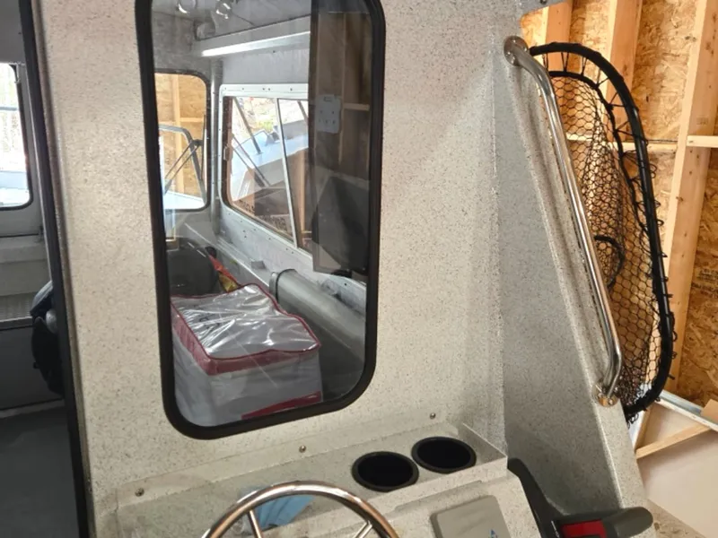 Slide: The Image of 2024 KingFisher 2425 Escape HT - 7841833