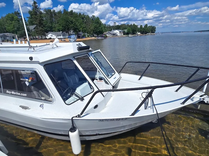 Slide: The Image of 2024 KingFisher 2425 Escape HT - 7841825