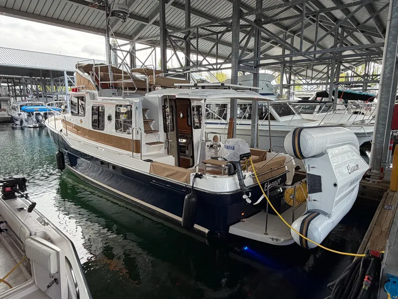 Slide: The Image of 2021 Ranger Tugs R-31 CB - 7841961