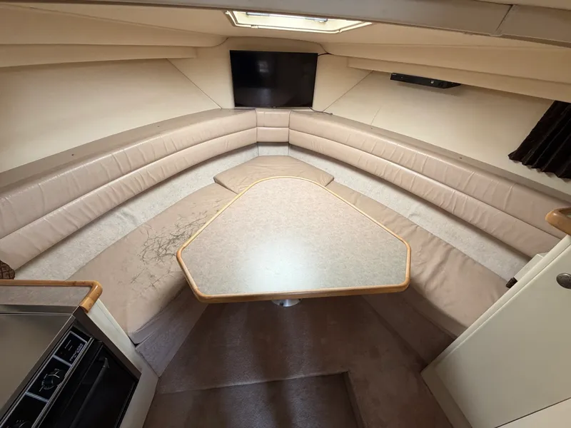 Slide: The Image of 1996 Carver 325 Aft Cabin Motor Yacht - 7842039