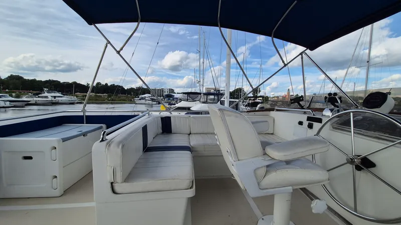 Slide: The Image of 1985 Ocean Alexander 38 Double Cabin - 7842088