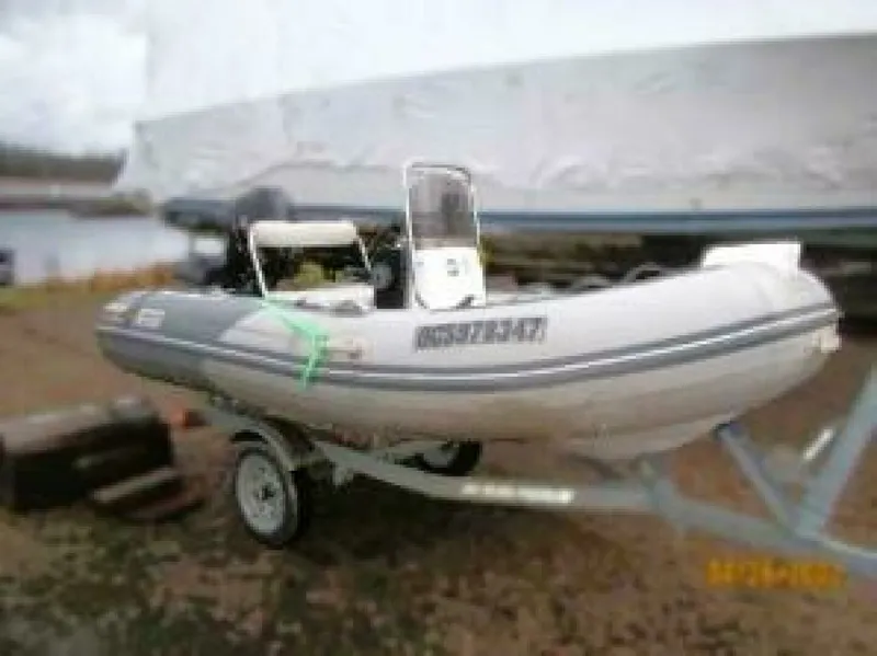Slide: The Image of 1987 Bestway Labelle 40 - 7842220