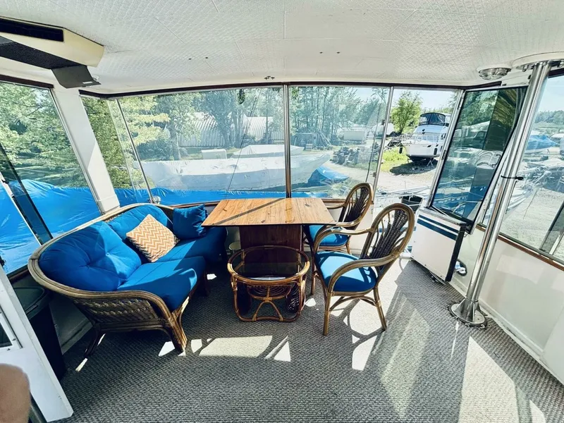 Slide: The Image of 1987 Bestway Labelle 40 - 7842160