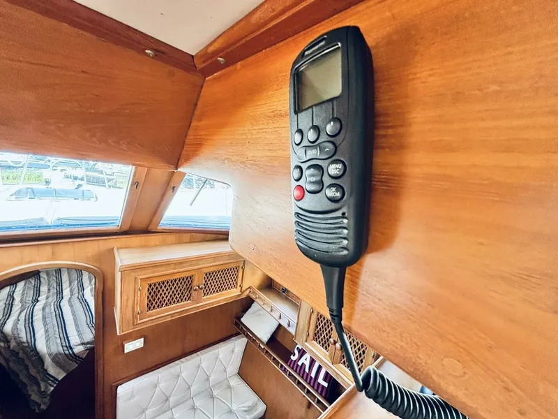 Slide: The Image of 1987 Bestway Labelle 40 - 7842186