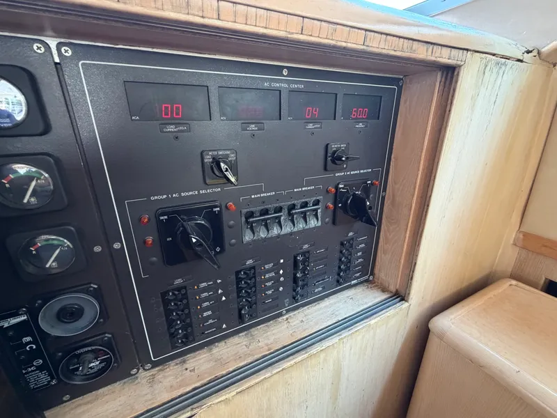 Slide: The Image of 1990 Heisley Custom 70 - 7842260