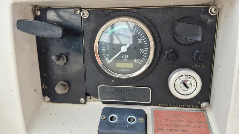Slide: The Image of 1988 Canadian Sailcraft CS 36 MERLIN - 7842286