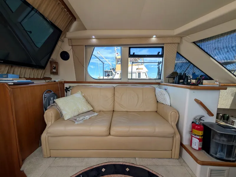 Slide: The Image of 2001 Carver 326 Aft Cabin - 7842535