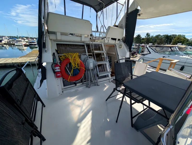 Slide: The Image of 2001 Carver 326 Aft Cabin - 7842520