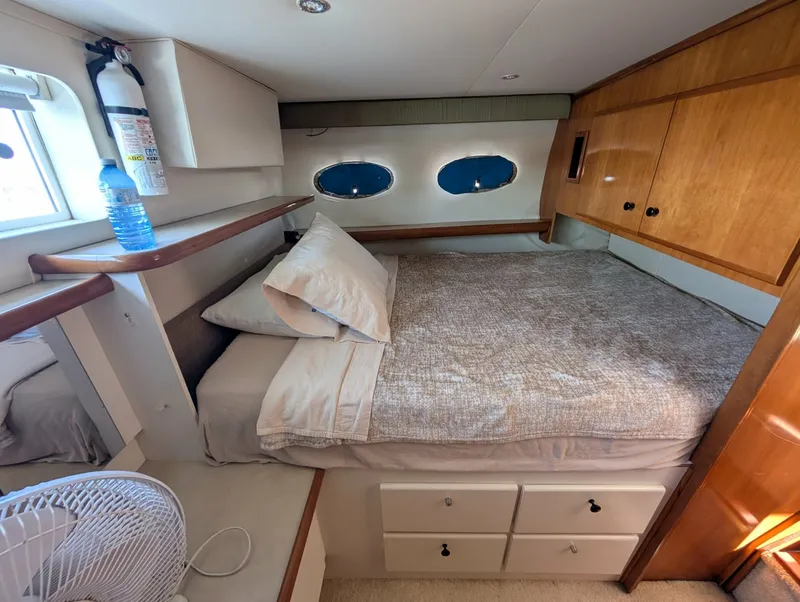 Slide: The Image of 2001 Carver 326 Aft Cabin - 7842561