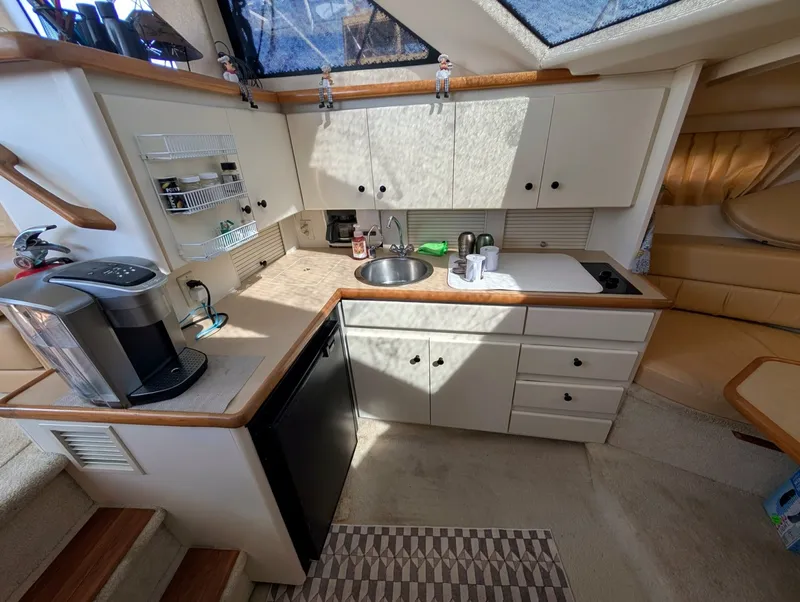 Slide: The Image of 2001 Carver 326 Aft Cabin - 7842542