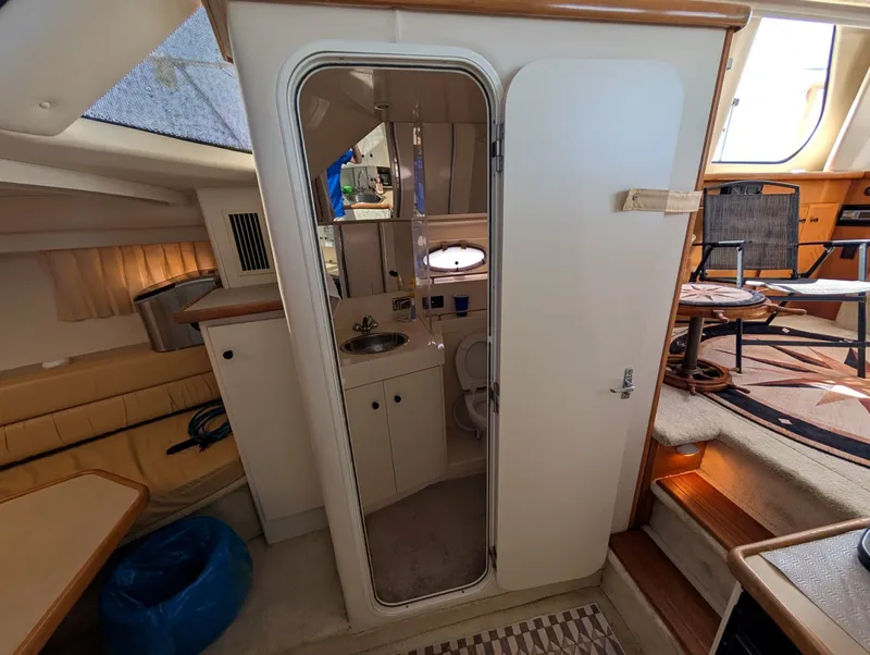 Slide: The Image of 2001 Carver 326 Aft Cabin - 7842553