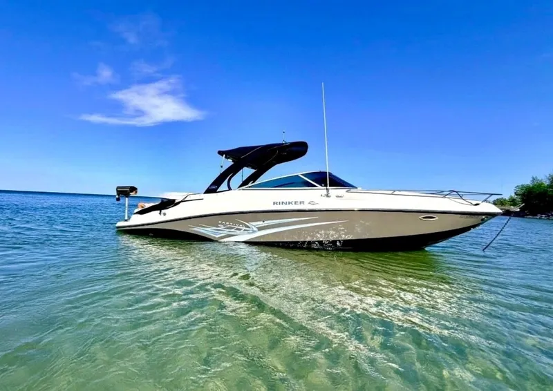 The Image of 2011 Rinker 296 Captiva - 7842702