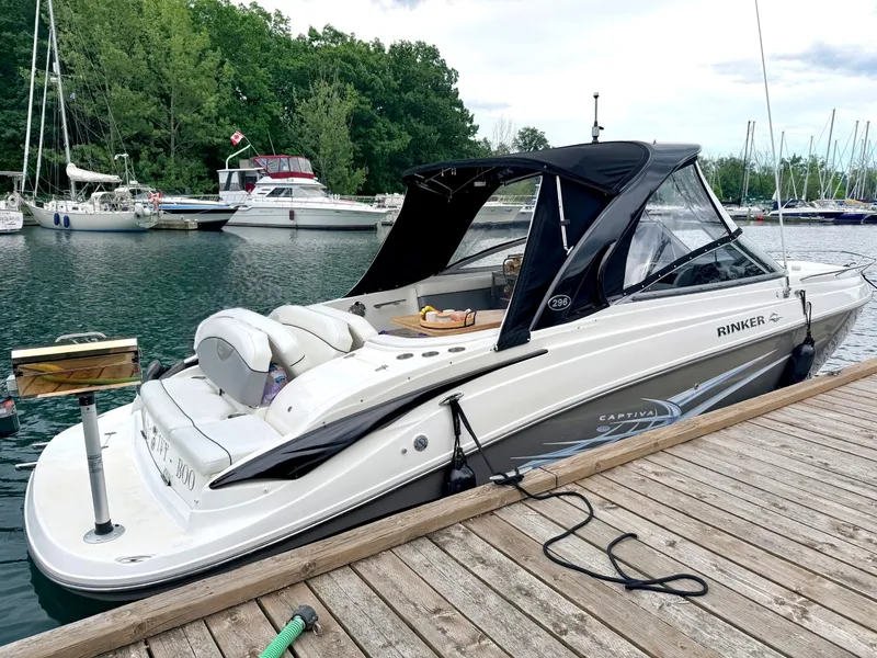 Slide: The Image of 2011 Rinker 296 Captiva - 7842703