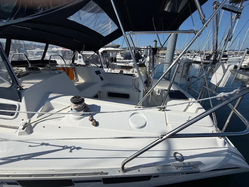 Slide: The Image of 1990 Hunter Legend 37.5 - 7842742