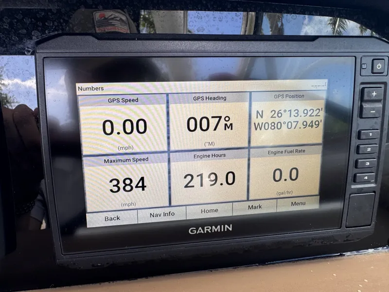 Slide: The Image of Crownline Boats 28 2022 - 7843201