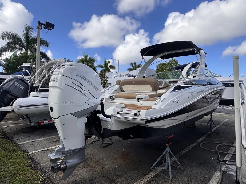 Slide: The Image of Crownline Boats 28 2022 - 7843188