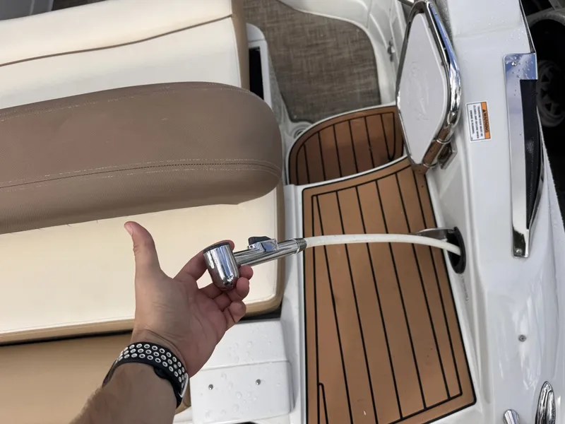Slide: The Image of Crownline Boats 28 2022 - 7843190