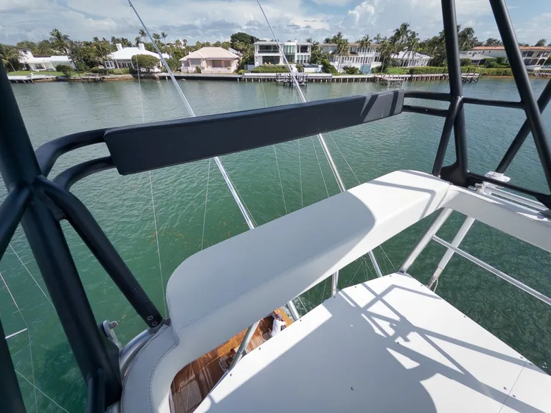Slide: The Image of Merritt Yachts Sport Fish 1995 - 7843583