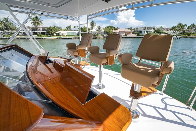 Slide: The Image of Merritt Yachts Sport Fish 1995 - 7843603