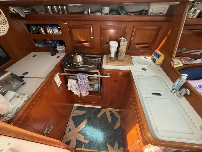 Slide: The Image of Beneteau 393 2003 - 7843646