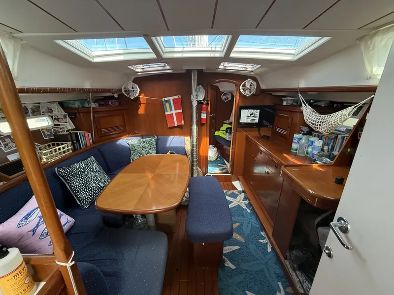 Slide: The Image of Beneteau 393 2003 - 7843649